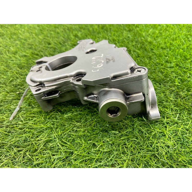 Маслонасос (двигатель и элементы) Subaru Forester SH 2008 2.0 15010AA340