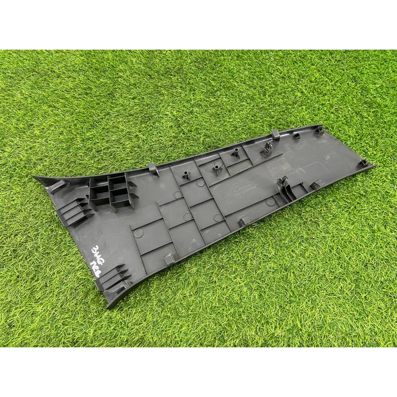 Обшивка стойки нижняя (салон) Renault Megane 3 2011 1,5 dCi (K9K837) 769160024R