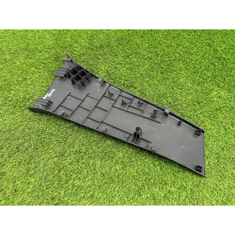 Обшивка стойки нижняя (салон) Renault Megane 3 2011 1,5 dCi (K9K837) 769160024R