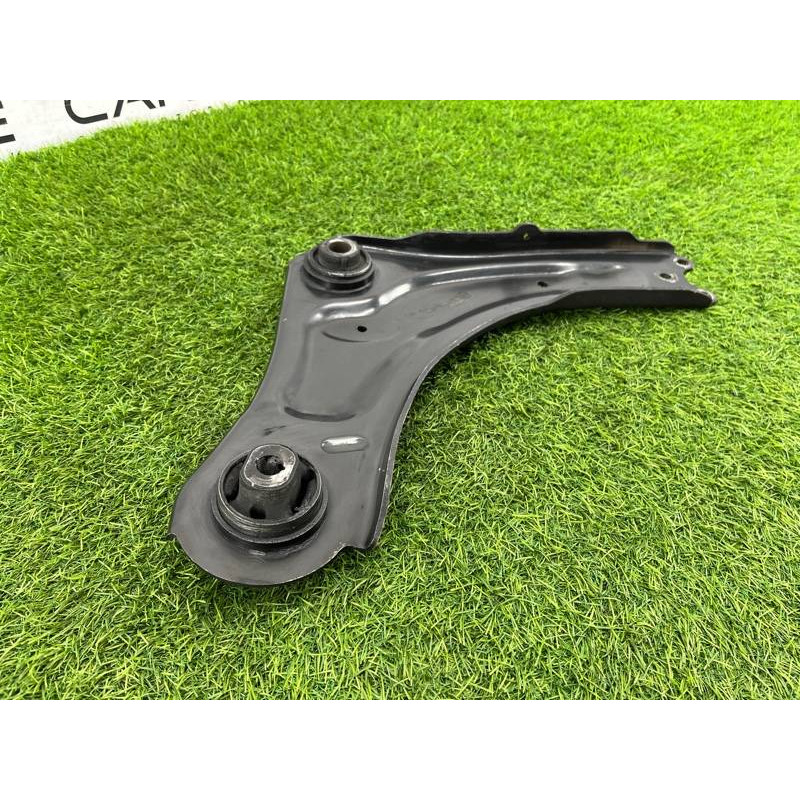 Рычаг подвески (подвеска) Renault Megane 3 2011 1,5 dCi (K9K837) 545006560R