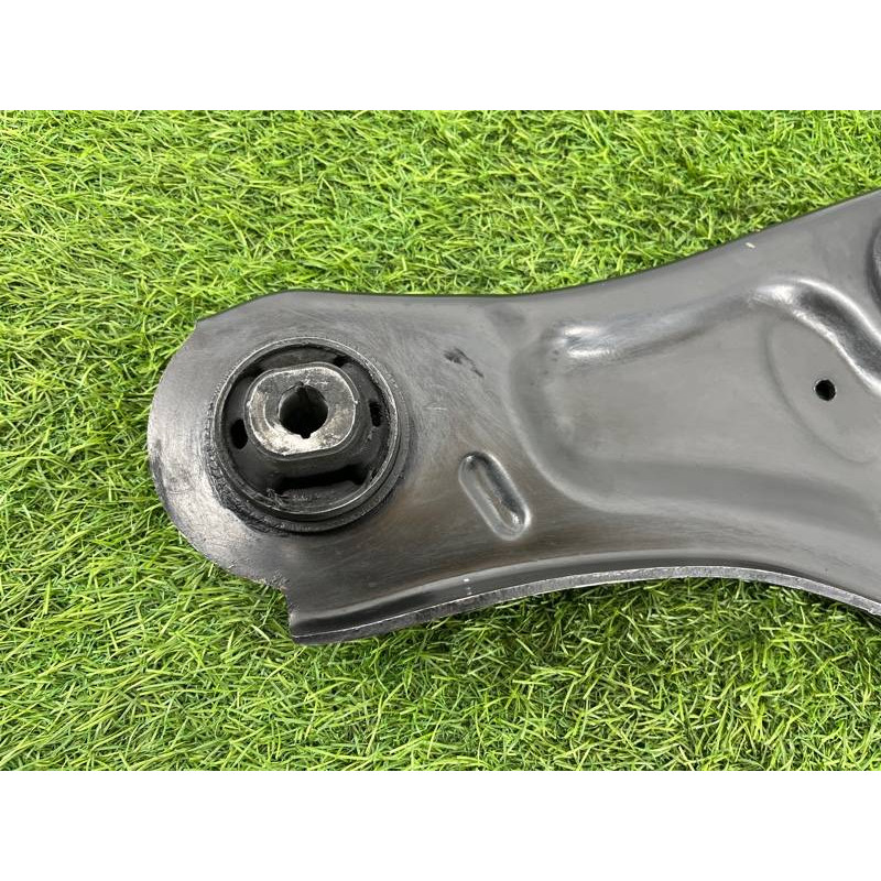 Рычаг подвески (подвеска) Renault Megane 3 2011 1,5 dCi (K9K837) 545006560R