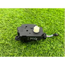 Привод заслонки отопителя