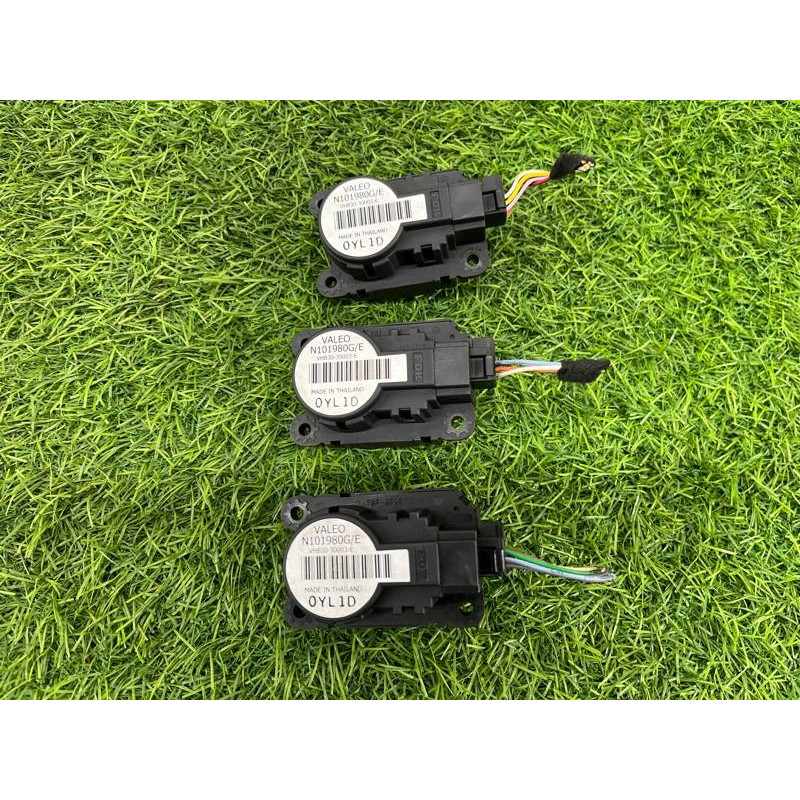 Привод заслонки отопителя (отопление и кондиционирование) Renault Megane 3 2011 1,5 dCi (K9K837) N101980G