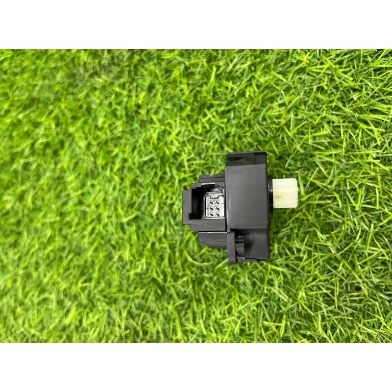 Привод заслонки отопителя (отопление и кондиционирование) Renault Megane 3 2011 1,5 dCi (K9K837) N105212V