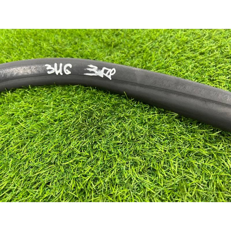 Уплотнитель проема двери (кузов и элементы) Renault Megane 3 2011 1,5 dCi (K9K837) 769240015R