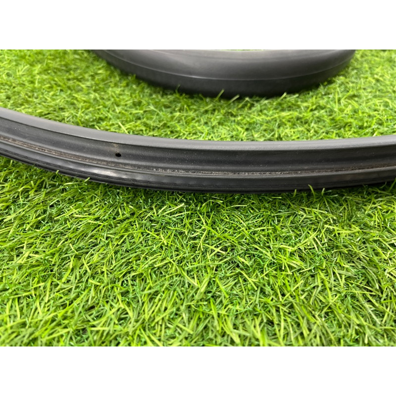 Уплотнитель проема двери (кузов и элементы) Renault Megane 3 2011 1,5 dCi (K9K837) 769240015R