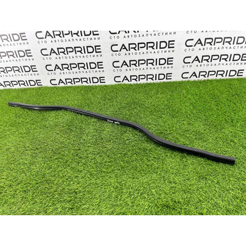 Уплотнитель капота (кузов и элементы) Mini Cooper R56 R56 2006 51717148848