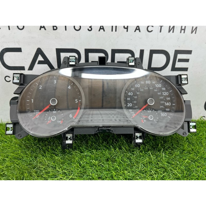 Панель приладів (салон) Volkswagen Passat B8 2016 2.0 tdi 3G0920941A