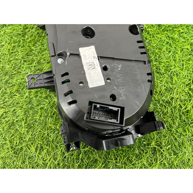 Панель приладів (салон) Volkswagen Passat B8 2016 2.0 tdi 3G0920941A