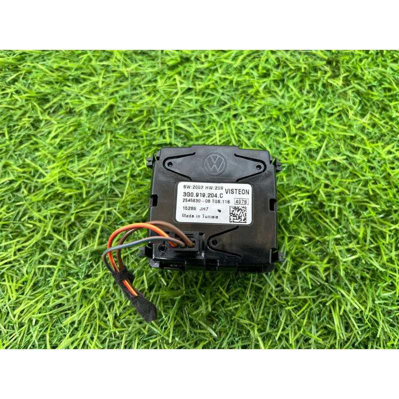 Часы (электрика) Volkswagen Passat B8 2016 2.0 tdi 3G0919204C