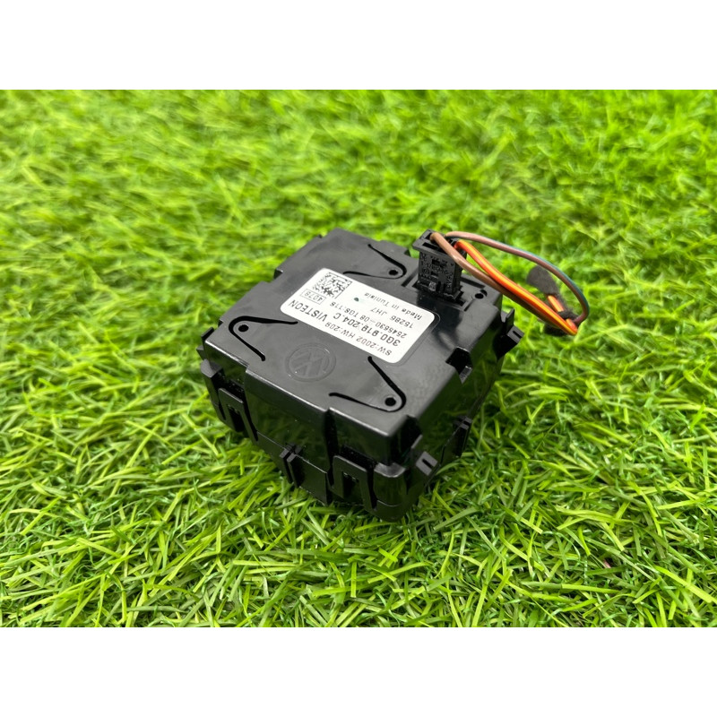 Часы (электрика) Volkswagen Passat B8 2016 2.0 tdi 3G0919204C