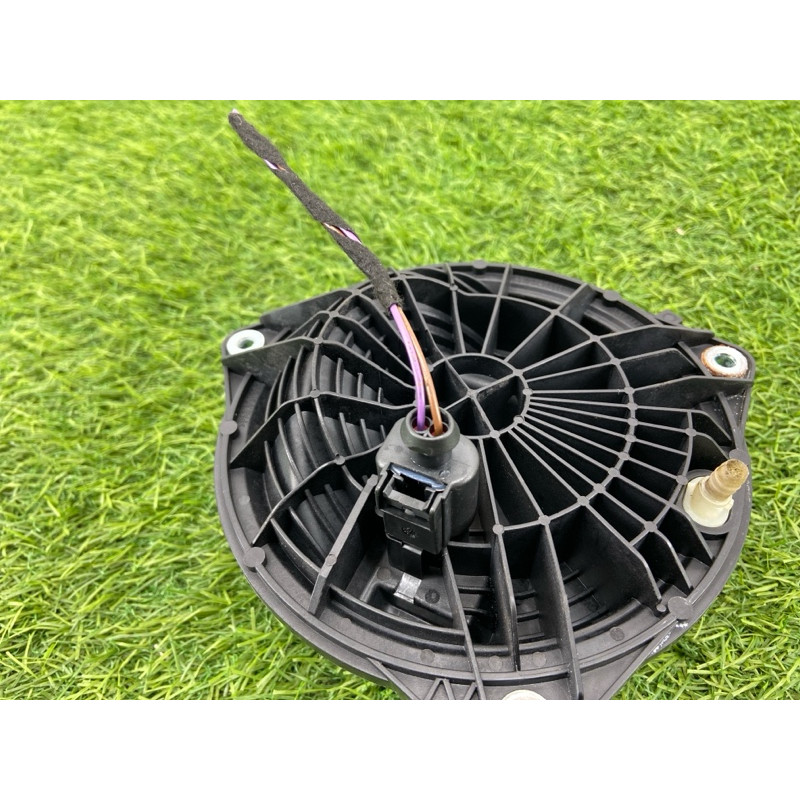 Кнопка открывания крышки багажника (электрика / кнопки) Volkswagen Passat B8 2016 2.0 tdi 510827469FOD