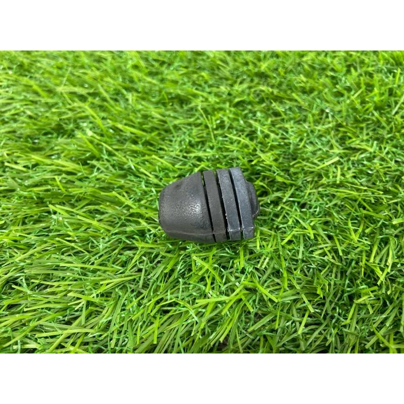 Упор капота (кузов и элементы) Volkswagen Passat B8 2016 2.0 tdi 867827500A