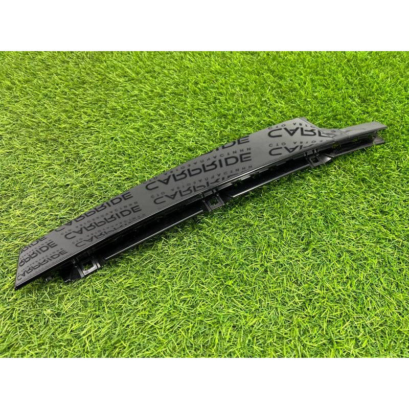 Накладка двери боковая (кузов и элементы) Volkswagen Passat B8 2016 2.0 tdi 3g0839902t