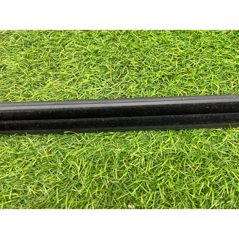 Молдинг стекла внутренний (наружные элементы кузова) Volkswagen Passat B8 2016 2.0 tdi 3G9839480