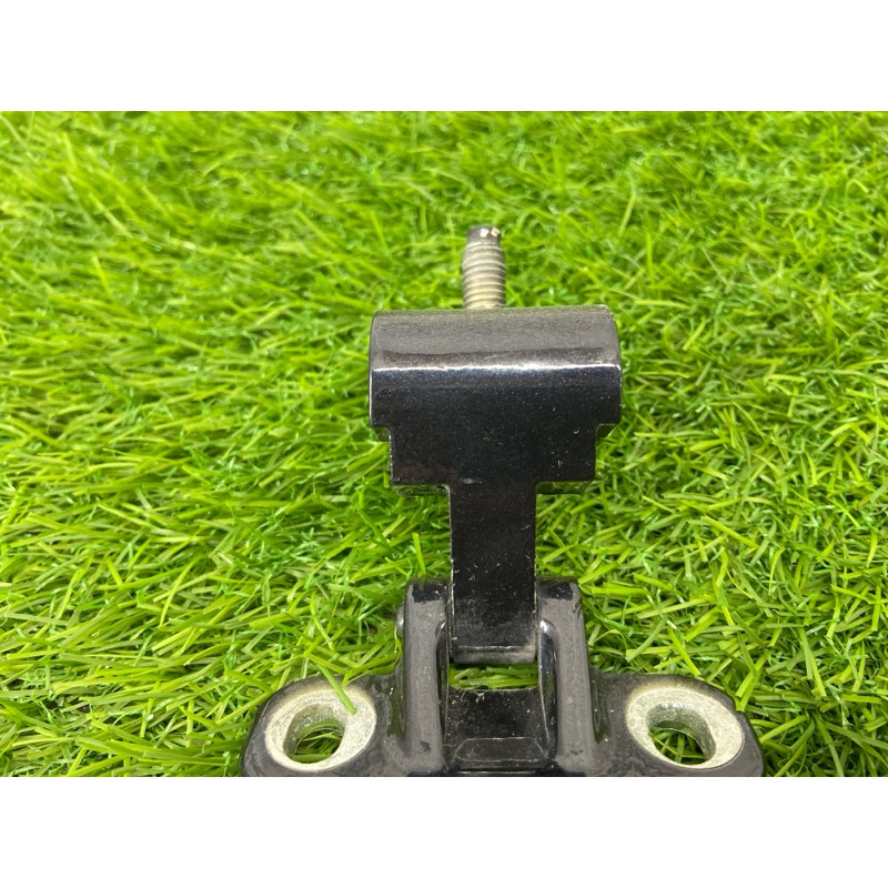 Петля багажника (кузов и элементы) Volkswagen Passat B8 2016 2.0 tdi 8V3827299B