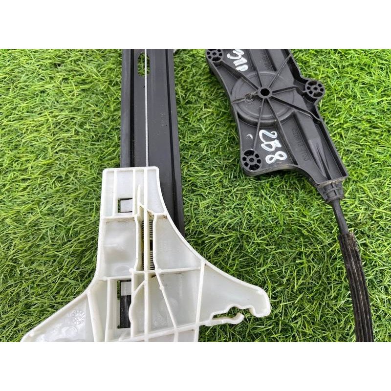 Механізм склопідйомника (кузов і елементи) Volkswagen Passat B8 2016 2.0 tdi 3G9839462B