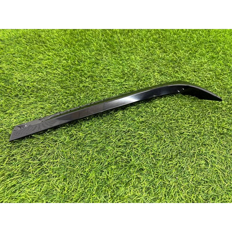 Накладка крышки багажника (кузов и элементы) Volkswagen Passat B8 2016 2.0 tdi 3G9805945041