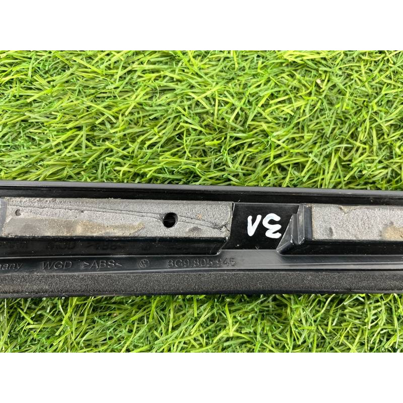 Накладка крышки багажника (кузов и элементы) Volkswagen Passat B8 2016 2.0 tdi 3G9805945041