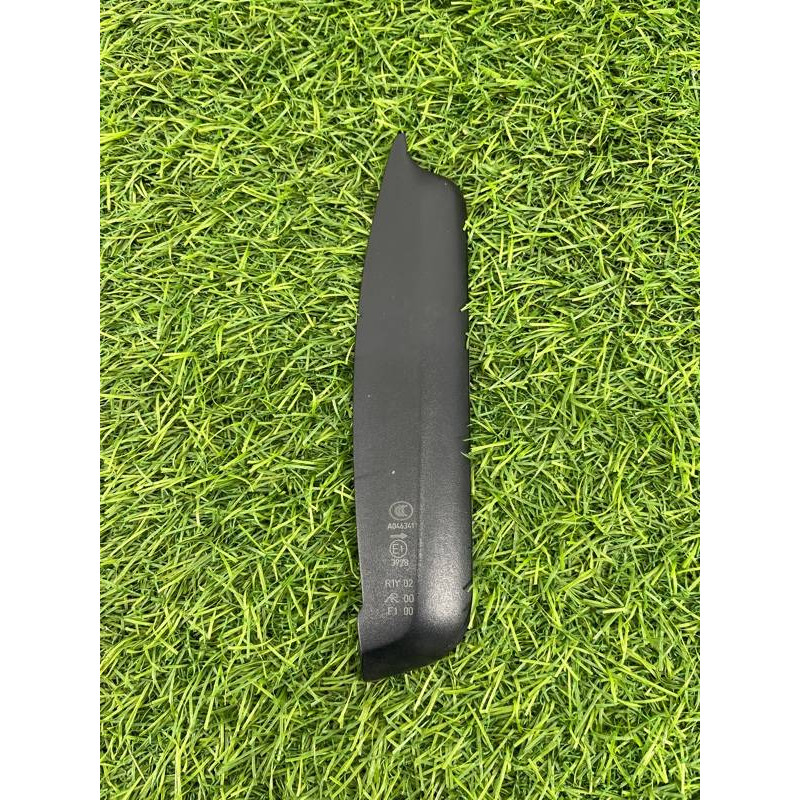 Накладка фонаря заднего (кузов и элементы) Volkswagen Passat B8 2016 2.0 tdi 3G9945310A