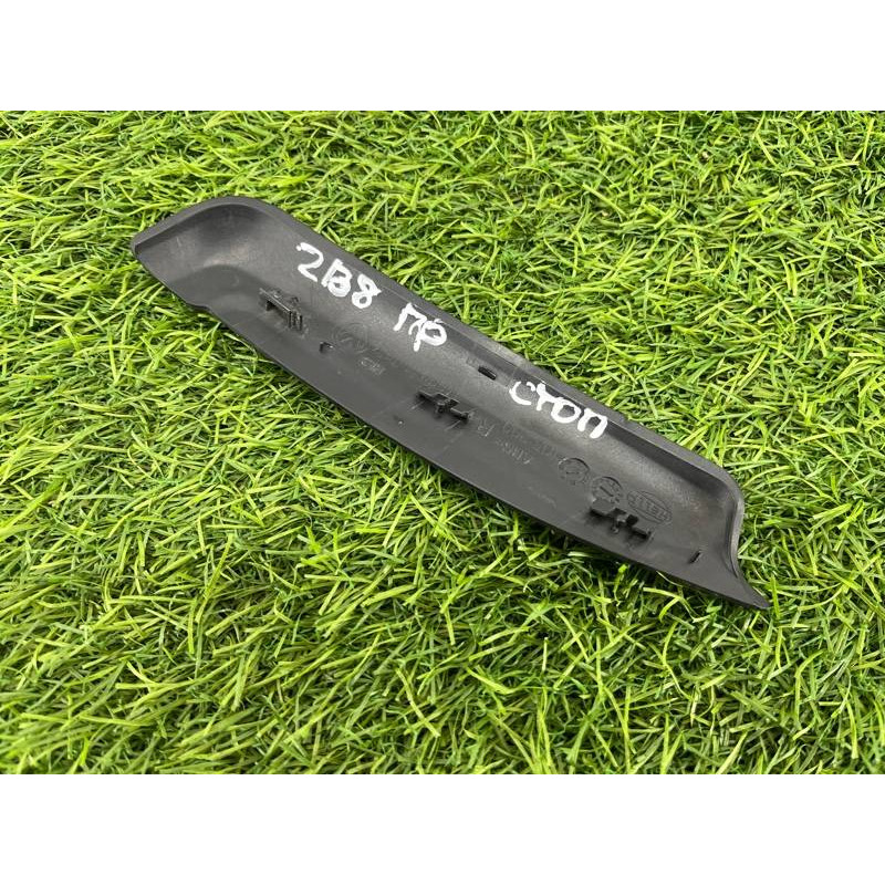 Накладка фонаря заднего (кузов и элементы) Volkswagen Passat B8 2016 2.0 tdi 3G9945310A