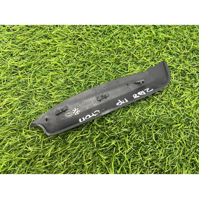 Накладка фонаря заднего (кузов и элементы) Volkswagen Passat B8 2016 2.0 tdi 3G9945310A