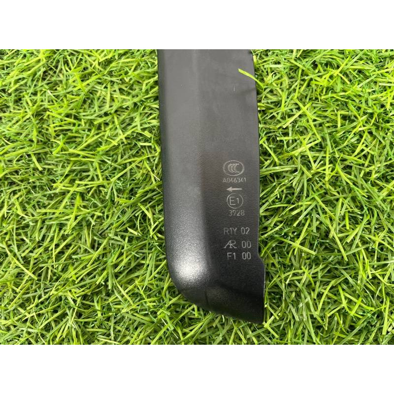 Накладка фонаря заднего (кузов и элементы) Volkswagen Passat B8 2016 2.0 tdi 3G9945309A