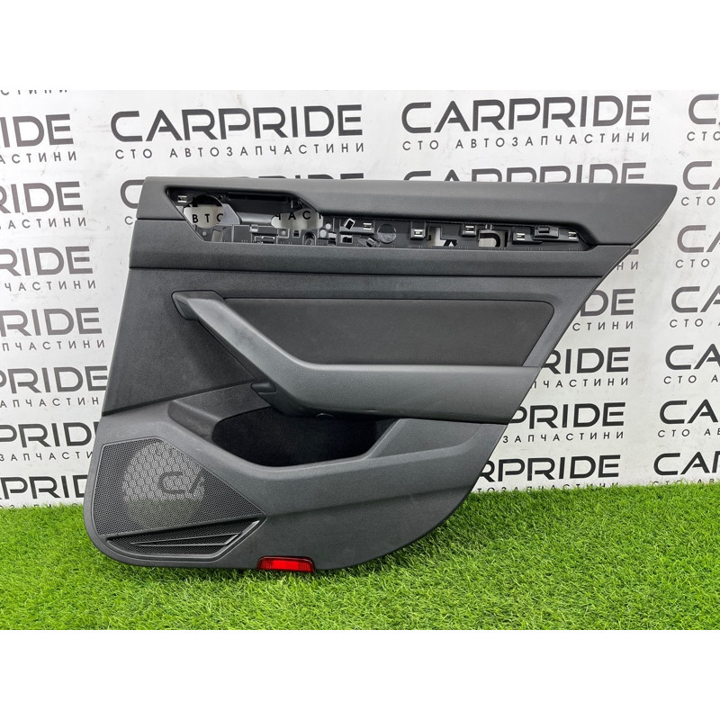 Дверная карта (салон) Volkswagen Passat B8 2016 2.0 tdi 3G9867212ACHQB