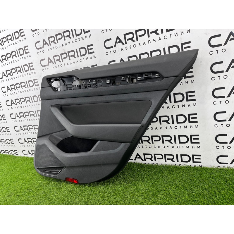 Дверная карта (салон) Volkswagen Passat B8 2016 2.0 tdi 3G9867212ACHQB