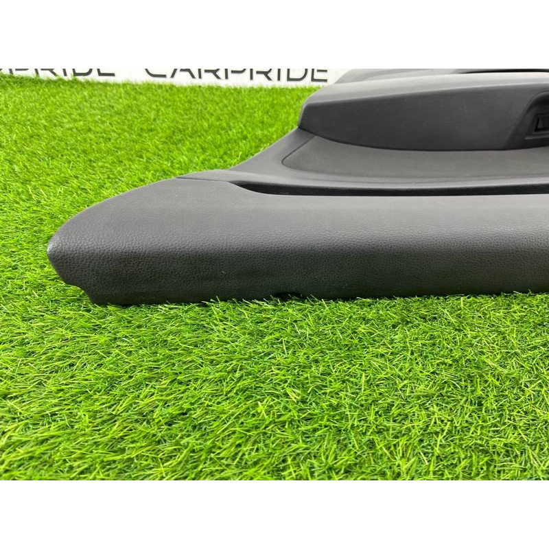 Дверная карта (салон) Volkswagen Passat B8 2016 2.0 tdi 3G9867212ACHQB