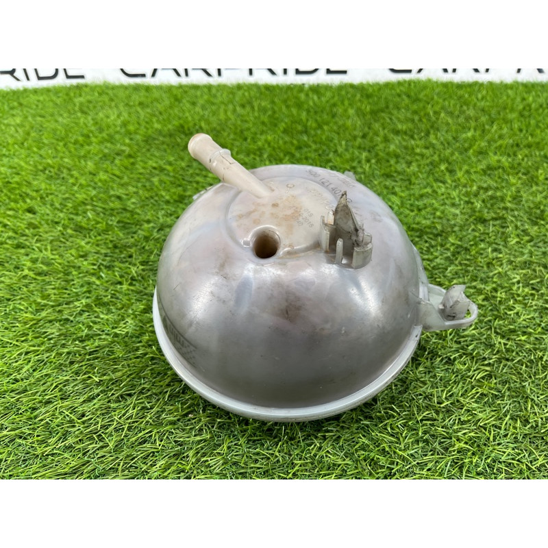 Бачок расширительный (система охлаждения) Volkswagen Passat B8 2016 2.0 tdi 5Q0121407T