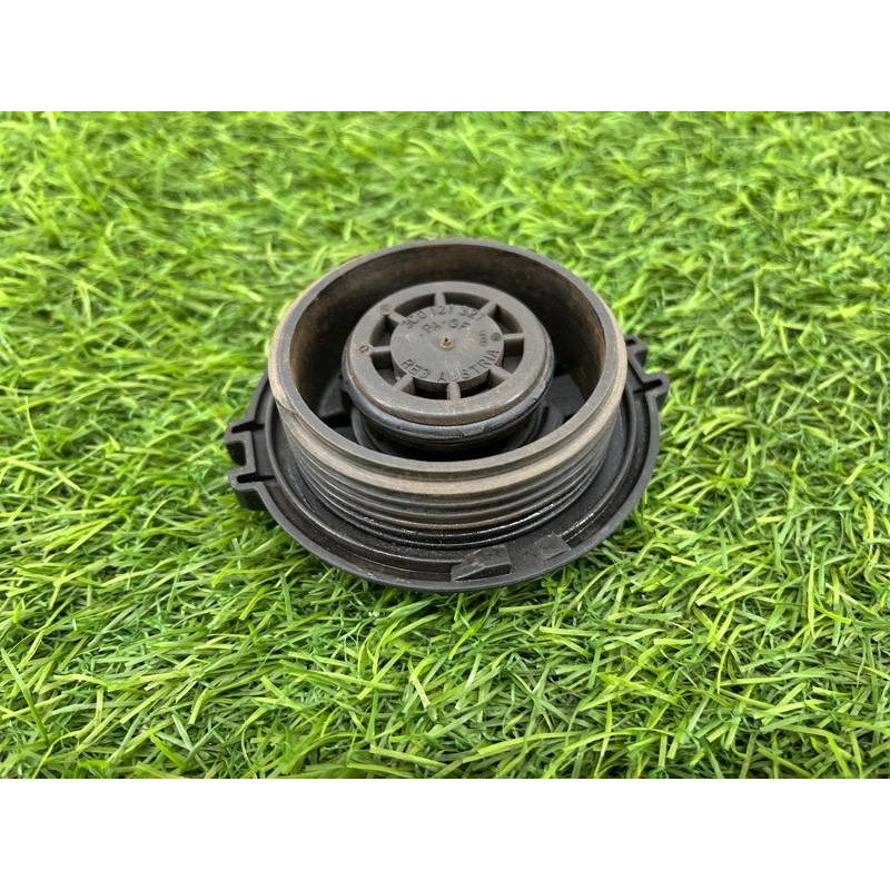 Крышка расширительного бачка (система охлаждения) Volkswagen Passat B8 2016 2.0 tdi 2Q0121321A