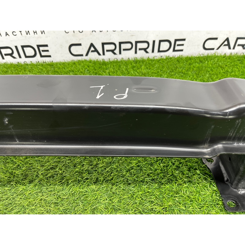 Усилитель бампера (наружные элементы кузова) Volkswagen Passat B8 2016 2.0 tdi 3G0807305E