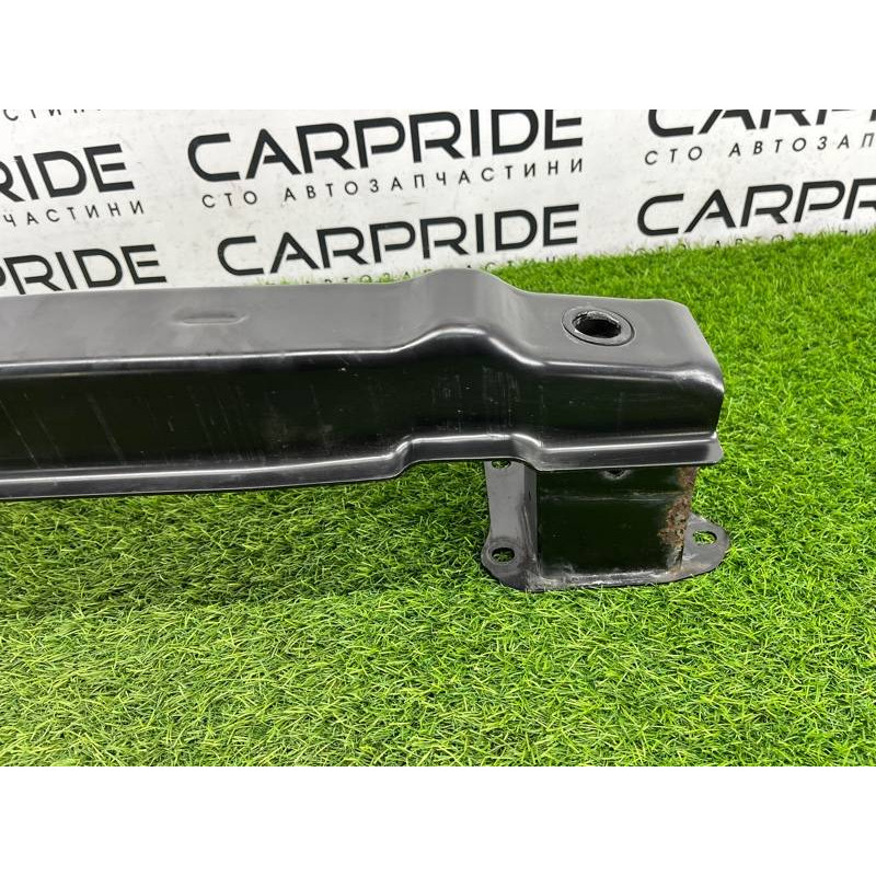 Усилитель бампера (наружные элементы кузова) Volkswagen Passat B8 2016 2.0 tdi 3G0807305E