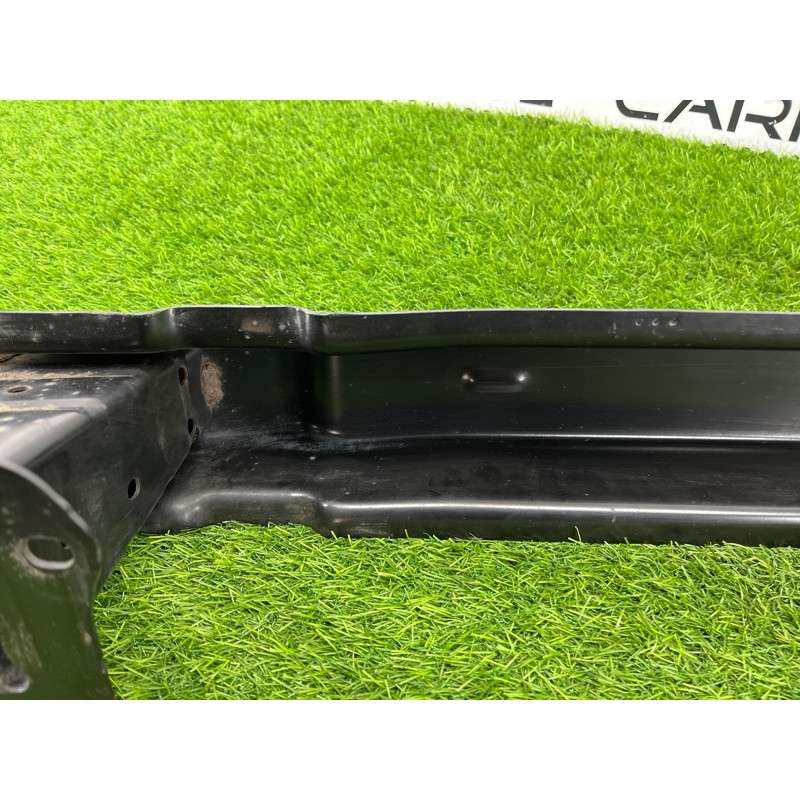 Усилитель бампера (наружные элементы кузова) Volkswagen Passat B8 2016 2.0 tdi 3G0807305E