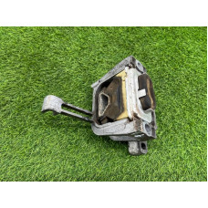 Подушка двигателя