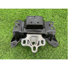 Подушка двигателя