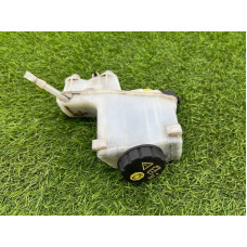 Бачок тормозной жидкости