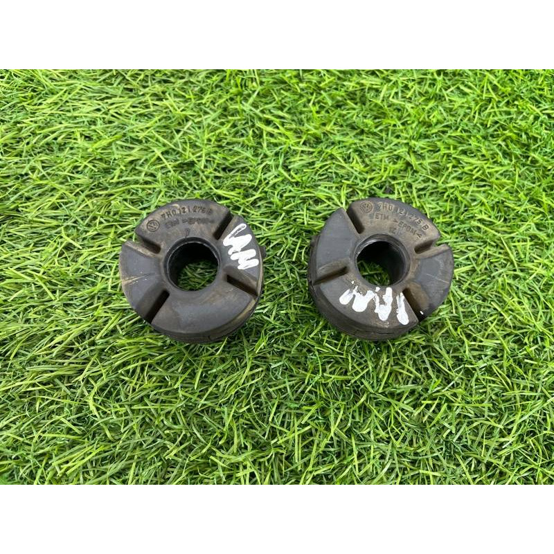 Крепление радиатора (кузов и элементы) Volkswagen Amarok 2H 2012 2.0 7H0121275B