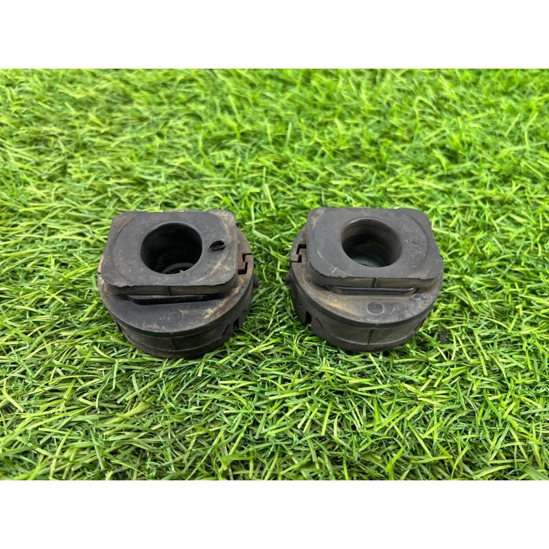 Крепление радиатора (кузов и элементы) Volkswagen Amarok 2H 2012 2.0 7H0121275B