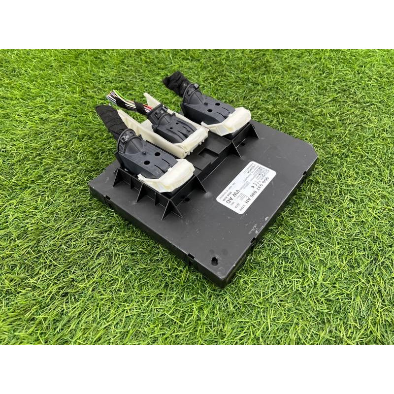 Блок комфорта (электрика / блок управления) Volkswagen Passat B8 2016 2.0 tdi 5Q0937086AH