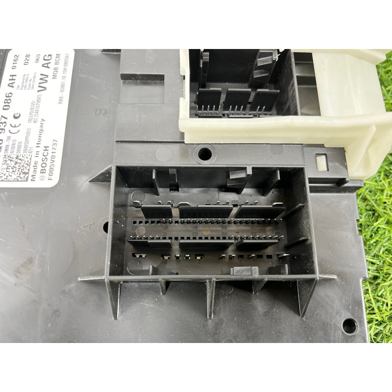 Блок комфорта (электрика / блок управления) Volkswagen Passat B8 2016 2.0 tdi 5Q0937086AH
