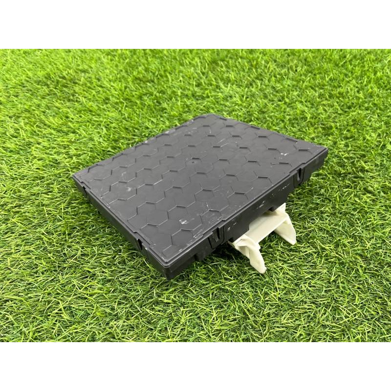 Блок комфорта (электрика / блок управления) Volkswagen Passat B8 2016 2.0 tdi 5Q0937086AH