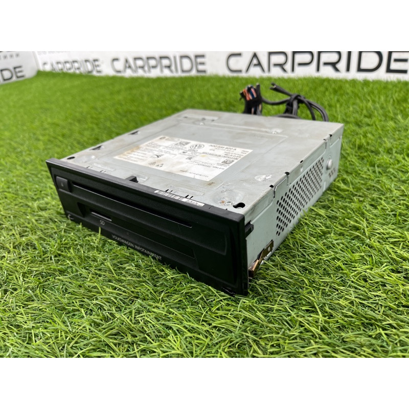 Магнитофон (электрика) Volkswagen Passat B8 2016 2.0 tdi 3Q0035820A