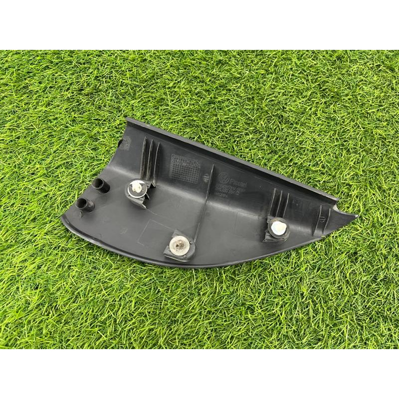 Молдинг двери (уголок) внутренний (кузов и элементы) Volkswagen Amarok 2H 2012 2.0 2H0837994C9B9