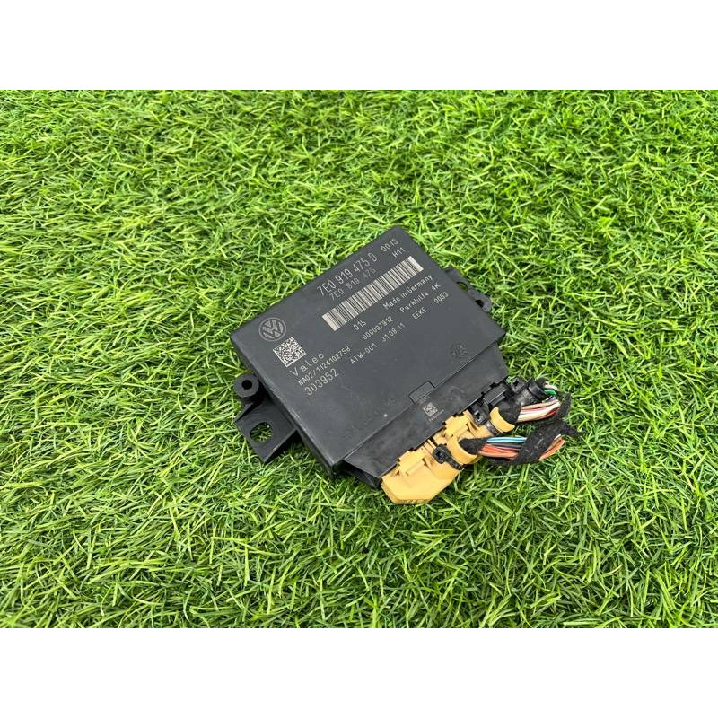 Блок управления парктрониками (электрика / блок управления) Volkswagen Amarok 2H 2012 2.0 7E0919475T