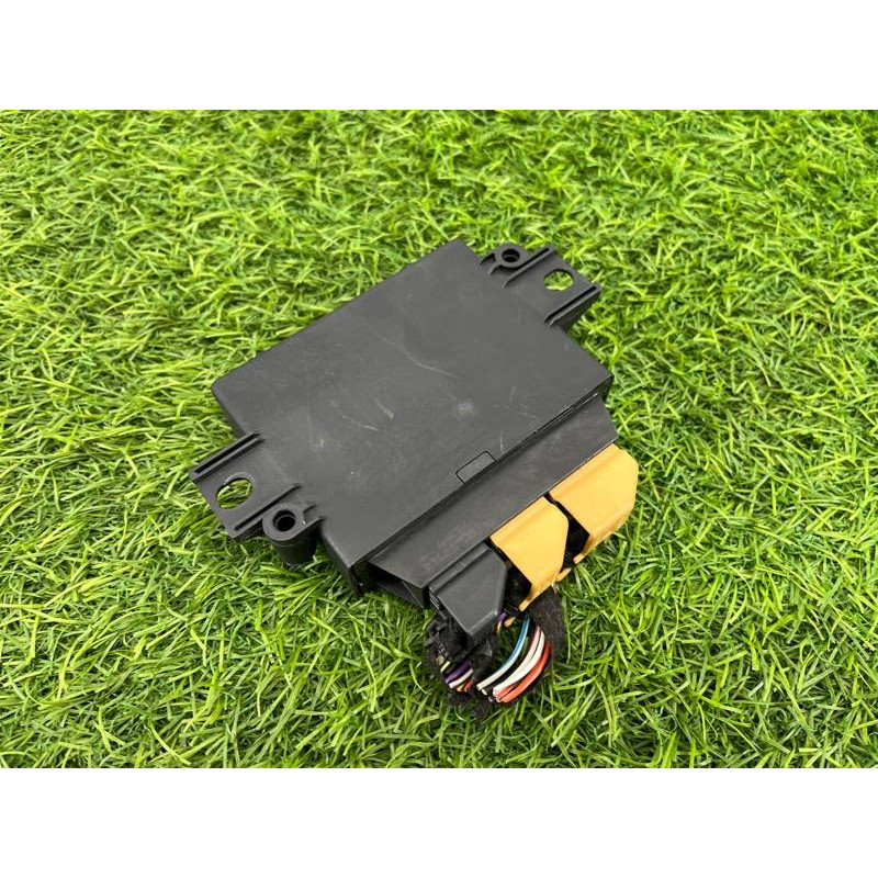 Блок управления парктрониками (электрика / блок управления) Volkswagen Amarok 2H 2012 2.0 7E0919475T