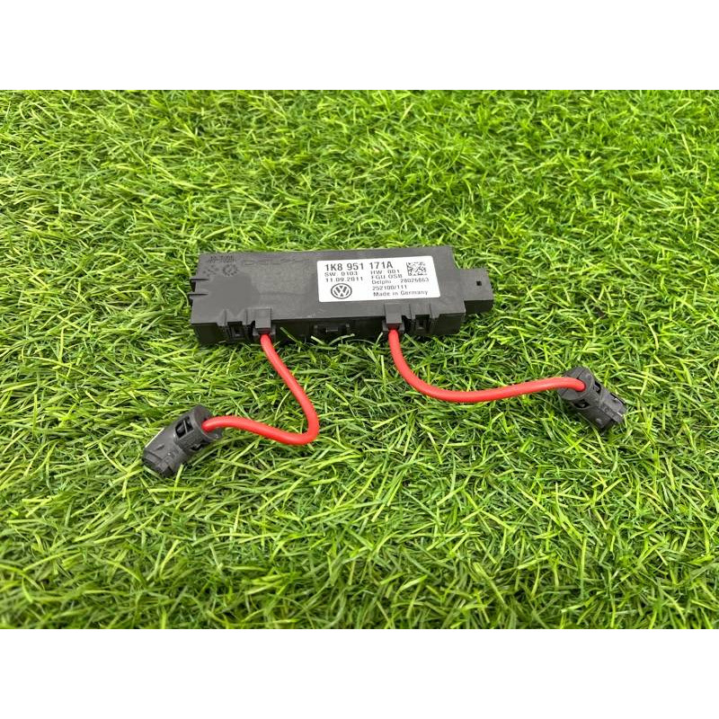 Датчик сигнализации (электрика / датчики) Volkswagen Amarok 2H 2012 2.0 1K8951171A