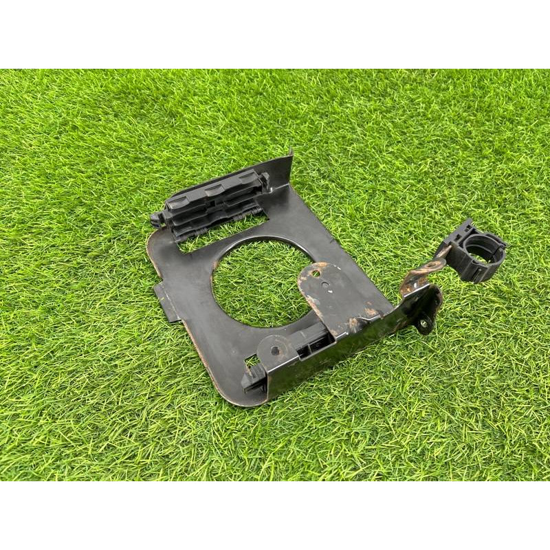 Кронштейн блока управления (кузов и элементы) Volkswagen Amarok 2H 2012 2.0 2H0907645A