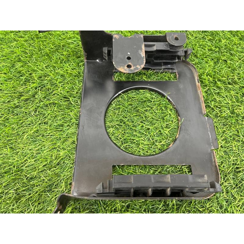 Кронштейн блока управления (кузов и элементы) Volkswagen Amarok 2H 2012 2.0 2H0907645A